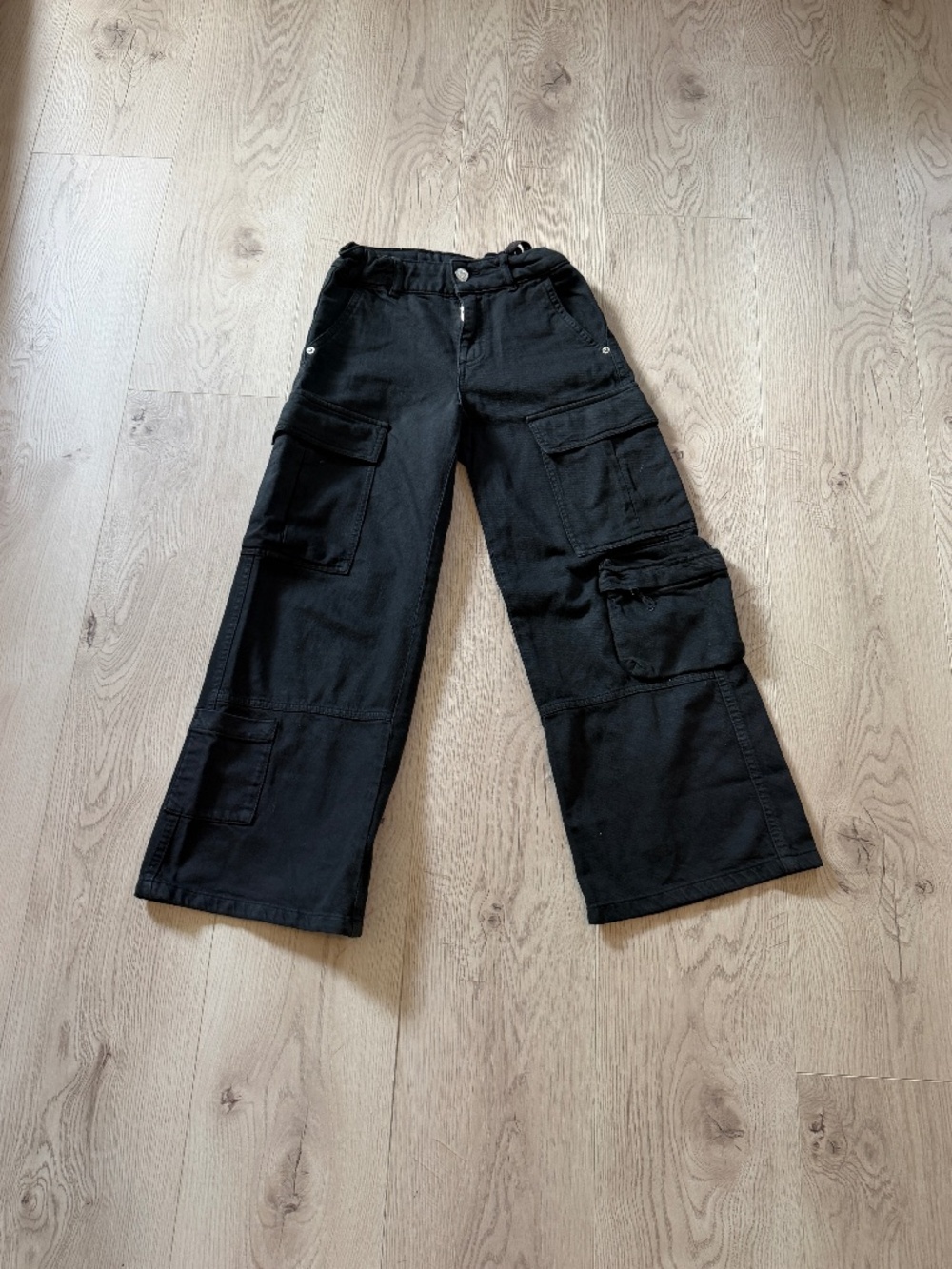 Zara Girls Black Wide Leg Cargo Pants Elastic Waist Drawstring Pockets Sz. 10